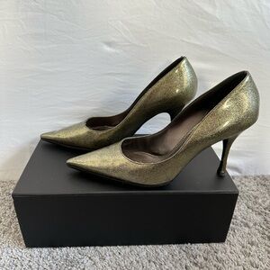 VINTAGE Dolce & Gabbanna Y2K Silver Sparkle Pumps, size 41
